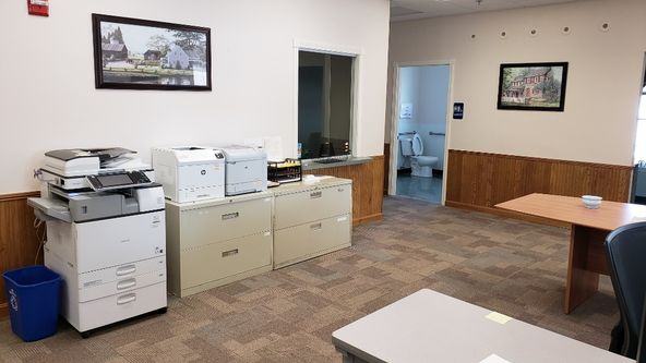 Parsanna Office Building: 180 Academy St, Presque Isle, ME 04769